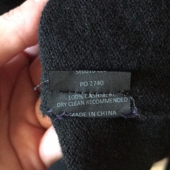 Nili Lotan | 100% Cashmere Shaelyn Tie V- Neck Sweater in Black Size S - Picture 6 of 8